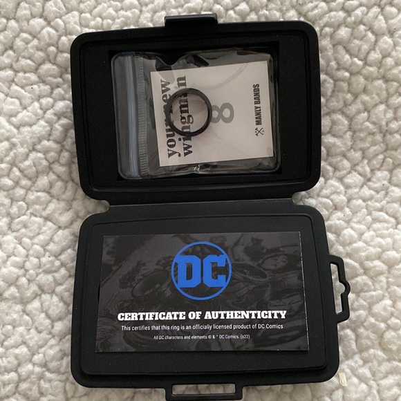 Manly Bands “The Clark Kent” Ring - Picture 6 of 8